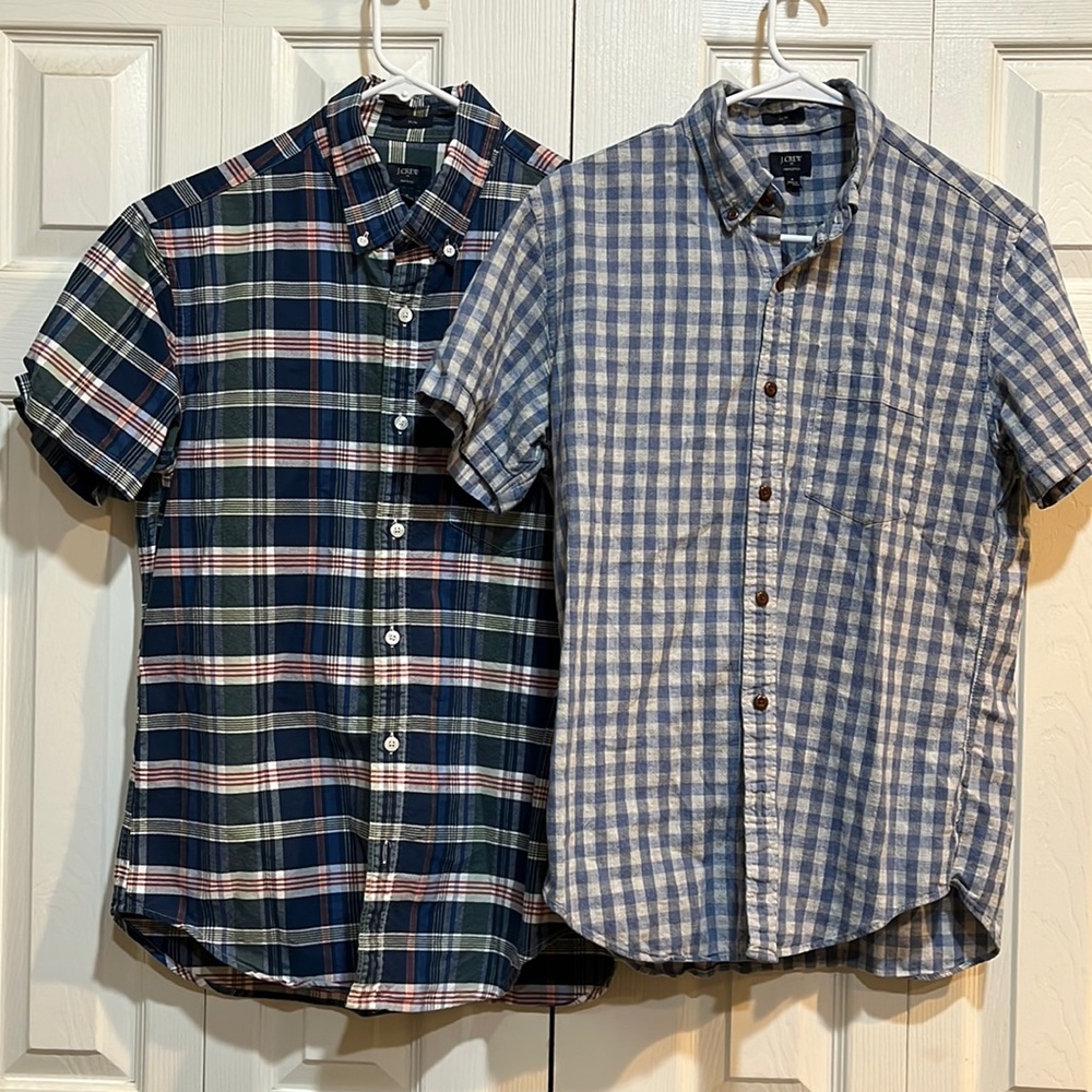 Lot of 2 SS button down by J. Crew. Great used condition. Medium / slim fit.